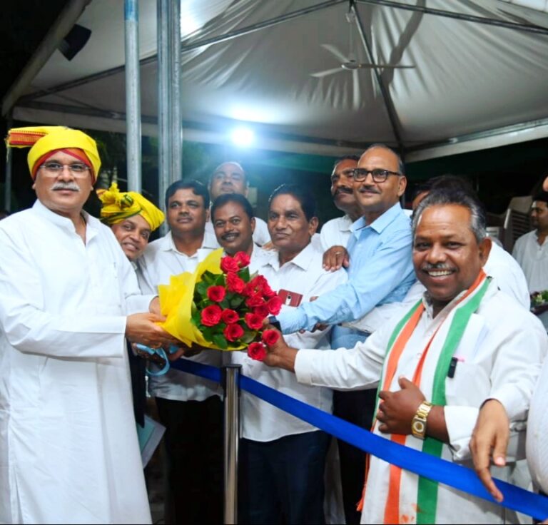 सतनामी समाज का प्रतिनिधिमंडल मुख्यमंत्री से मिला…