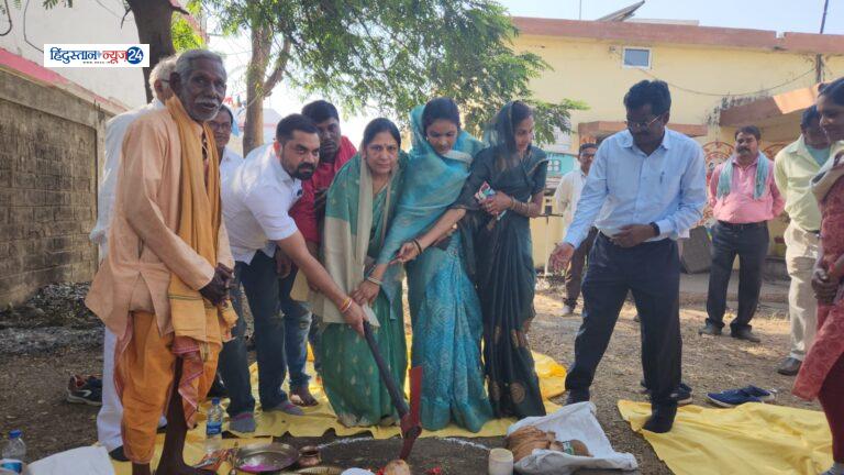 धरसीवा विधायक अनिता योगेन्द्र शर्मा ने किया 27 लाख के विकाश कार्यों भूमिपूजन