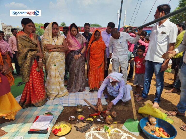 धरसीवां विधायक अनिता योगेन्द्र शर्मा ने 21 करोड़ के विकास कार्यों का शुभारंभ किया