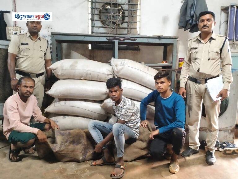 ● थाना तिल्दानेवरा पुलिस द्वारा धान एवं लोहे का सामान चोरी करने वाले 03 आरोपियों को  किया गया गिरफ्तार