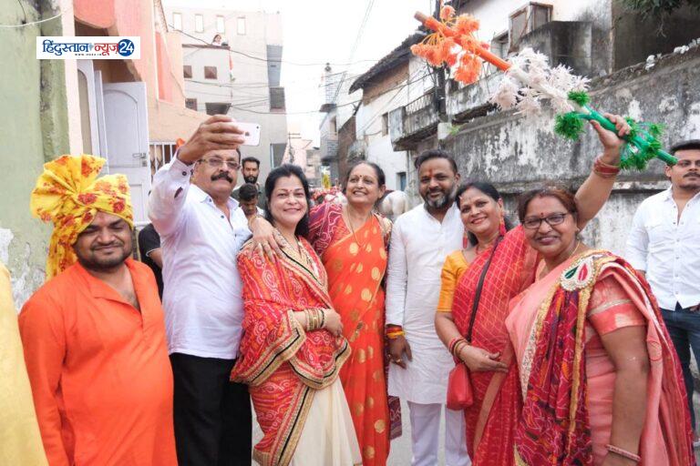 अग्रसेन जयंती के शोभा यात्रा में शामिल हुए सुशील सन्नी अग्रवाल