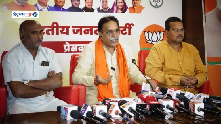 भूपेश ने छीन ली गरीब के हक की जमीन – मूणत