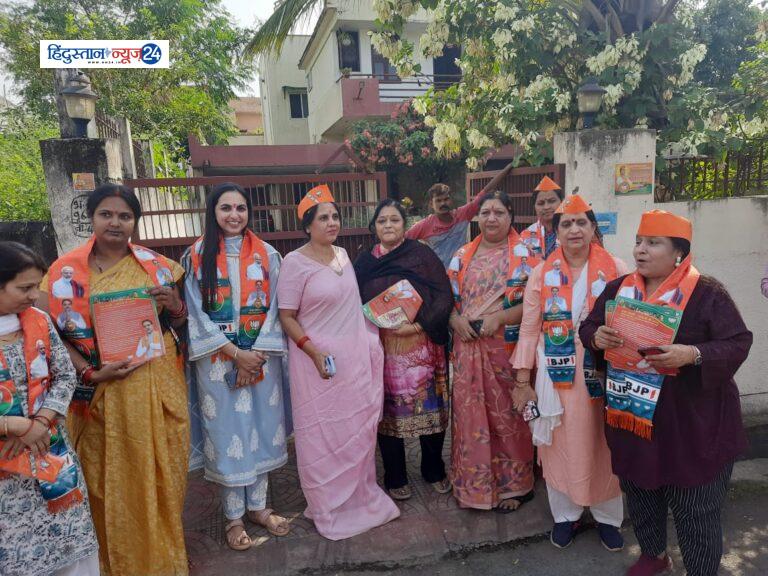 भाजपा के प्रचार अभियान के दौरान जनता में दिख रहा उत्साह……….सपरिवार चुनाव प्रचार में उतरे राजेश मूणत