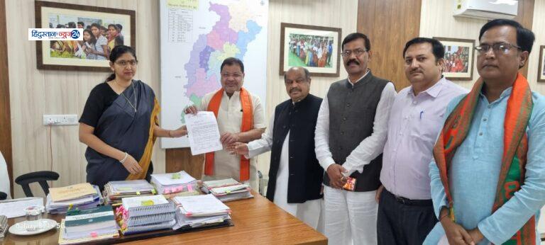 मुख्य निर्वाचन पदाधिकारी से मिला प्रतिनिधि मंडल