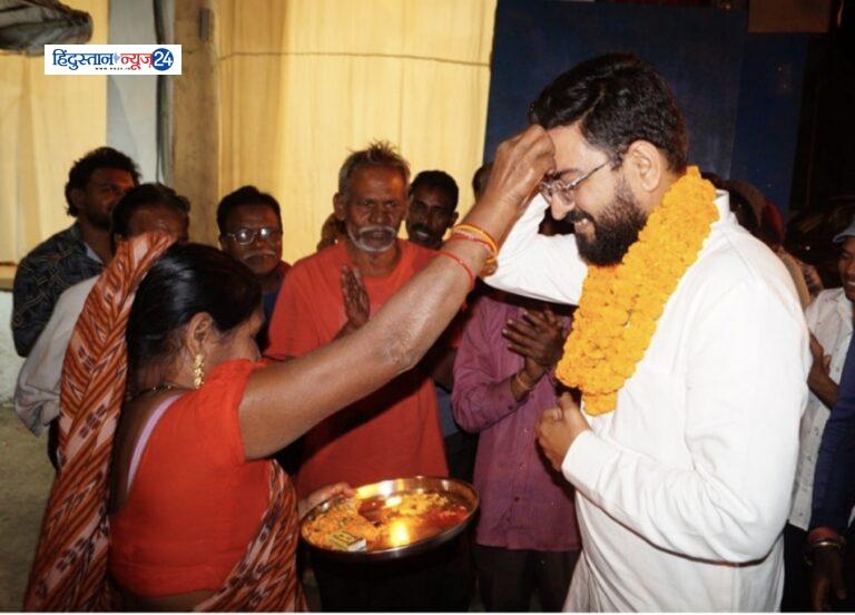 अजीत कुकरेजा उत्तर विधानसभा में कर रहे धुआंधार जनसंपर्क, क्षेत्र वासियों ने किया जोरदार स्वागत