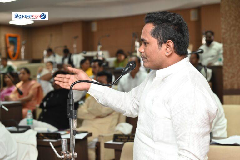 Kamran Ansari………पार्षद कामरान अंसारी ने बजट  सत्र मे लालबहादुर शास्त्री वार्ड के लिए राशि की  मांग की