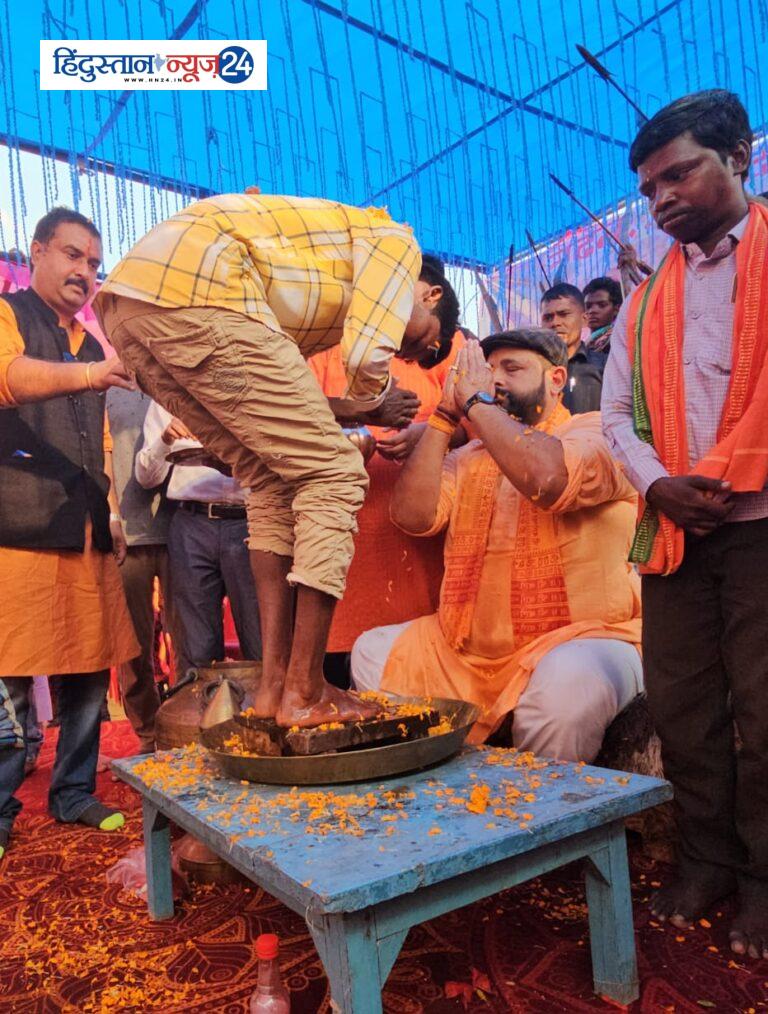 Sanatan Dharma ….. कोरवा समाज 56 परिवारों ने की सनातन धर्म में घर वापसी