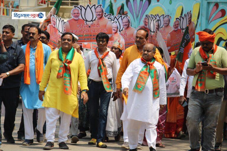 CG BJP : रायपुर लोकसभा प्रत्याशी बृजमोहन अग्रवाल के नामांकन रैली मे शामिल हुए – विधायक पुरन्दर मिश्रा