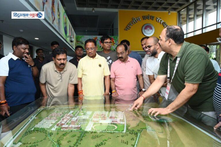 खास खबर: मुख्यमंत्री विष्णुदेव साय ने चिंतन शिविर के दूसरे दिन किया IIM परिसर का भ्रमण