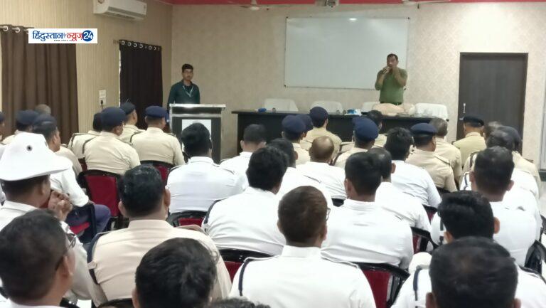 Raipur police ड्यूटी के दौरान सड़क दुर्घटना में घायलों की जान बचाने एवं हार्ट अटैक आने पर प्राथमिक उपचार का दिया गया प्रशिक्षण