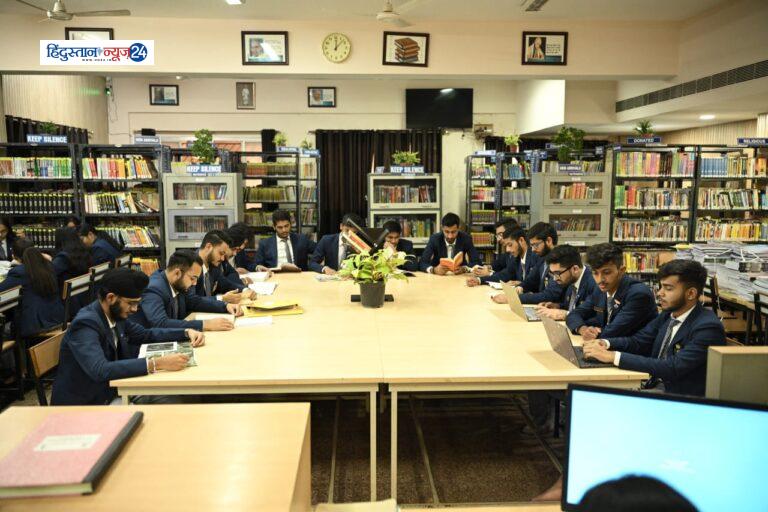 मैक में डिग्री के साथ सर्टिफिकेशन  कोर्स से छात्र छात्राएं उत्साहित