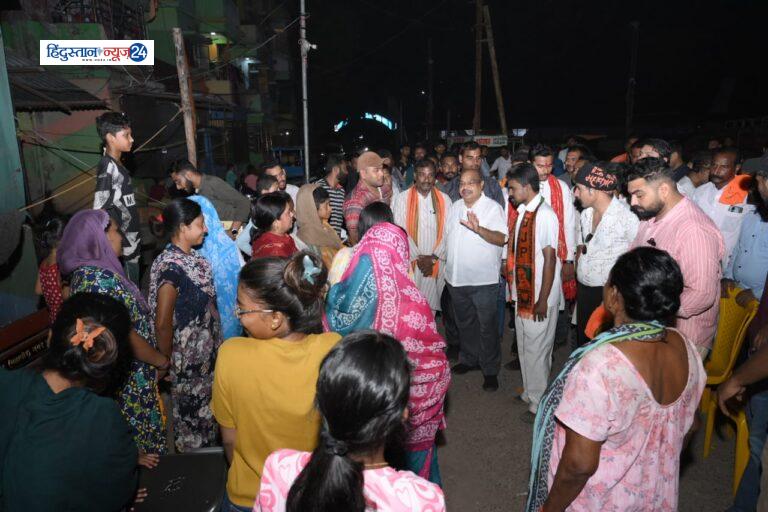 विधायक पुरन्दर मिश्रा के वार्ड भ्रमण से जनता को मिल रही राहत