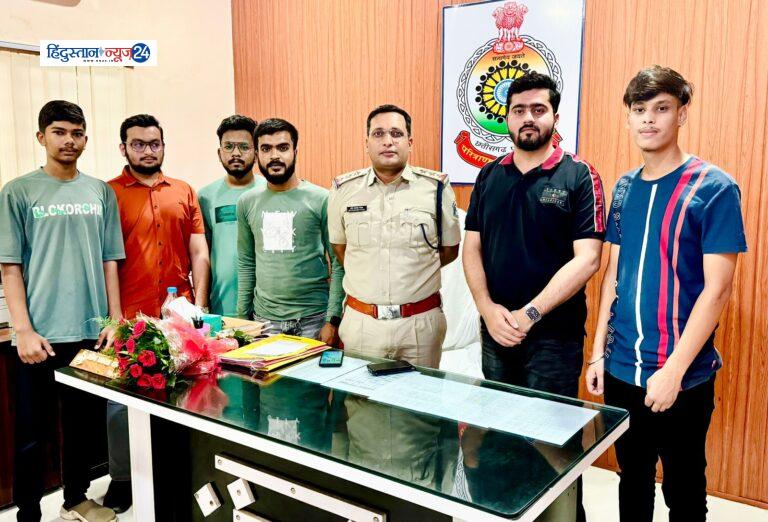 प्रदेश सचिव अहसन मेमन ने नवपदस्थ गरियाबंद थाना प्रभारी बुके भेंटकर मुलाक़ात की