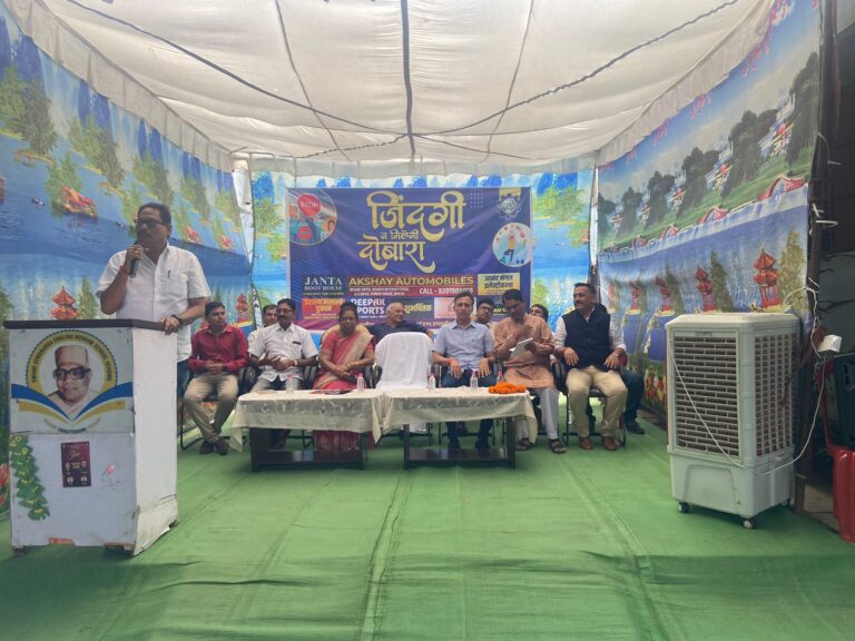 विक्रमसिंह देव ने कार्यक्रम में उपस्थित छात्रों और छात्राओं को जीवन जीने की कला और फोकस होकर अपने कार्यों में सफलता प्राप्त करने के विषय में प्रेरक बातें साझा कीं