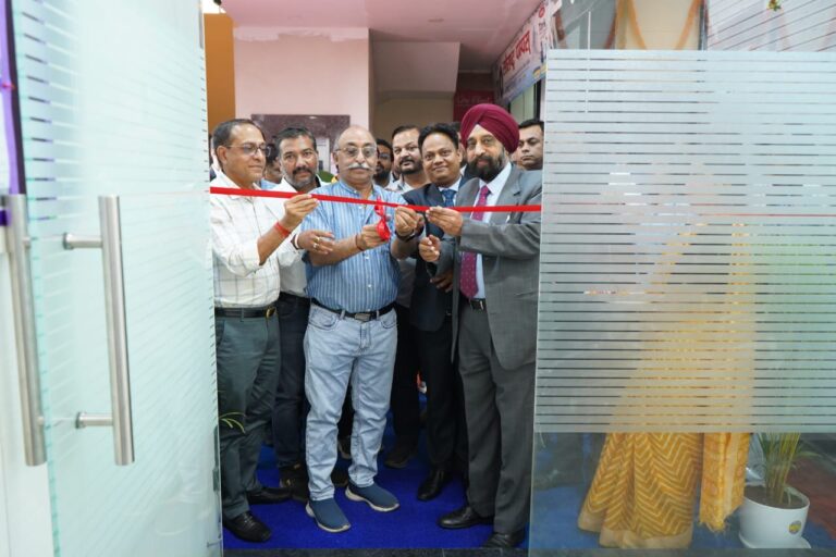 स्टेशन रोड, रायपुर में एचडीएफसी बैंक की 31वीं शाखा का उद्घाटन