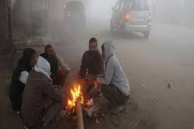 Weather Report : छत्तीसगढ़ में ठंड का प्रकोप, तापमान में गिरावट से लोग कांपने लगे , पिछले 24 घंटे में रायपुर के माना क्षेत्र का तापमान सामान्य से तीन डिग्री कम