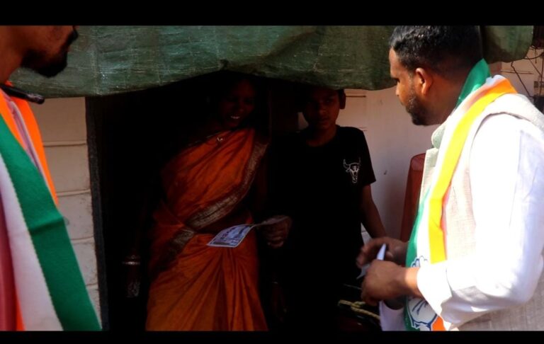 डॉ. श्यामा प्रसाद मुखर्जी वार्ड 61 से कांग्रेस प्रत्याशी ब्रम्हा सोनकर का सघन जनसंपर्क अभियान जारी