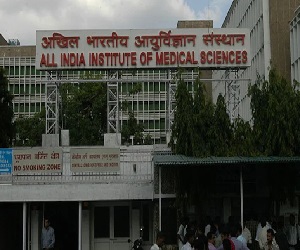 AIIMS Recruitment 2025: एम्स में निकली प्रोजेक्ट स्टाफ नर्स II और डेटा एंट्री के लिए नौकरी, 20 हजार तक मिलेगी सैलरी