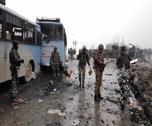 पुलवामा हमले की बरसी पर पीएम मोदी- अमित शाह की आतंकियों को चेतावनी, नरमी नहीं बरतेगा भारत