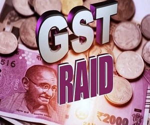 कारोबारी टैक्स चोरी के आरोप में गिरफ्तार…पत्नी के नाम पर फर्म खोलकर ITC का उठाया लाभ