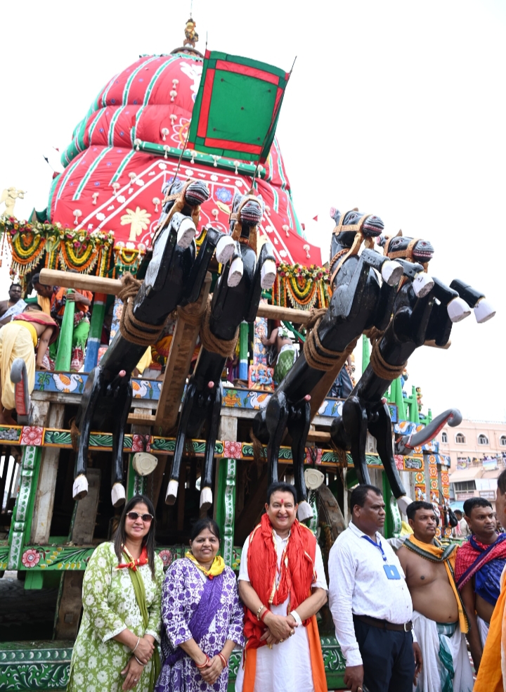 विधायक डॉ. संपत अग्रवाल हुए पुरी रथ यात्रा में शामिल, प्रदेशवासियों की खुशहाली की करी मंगल कामना