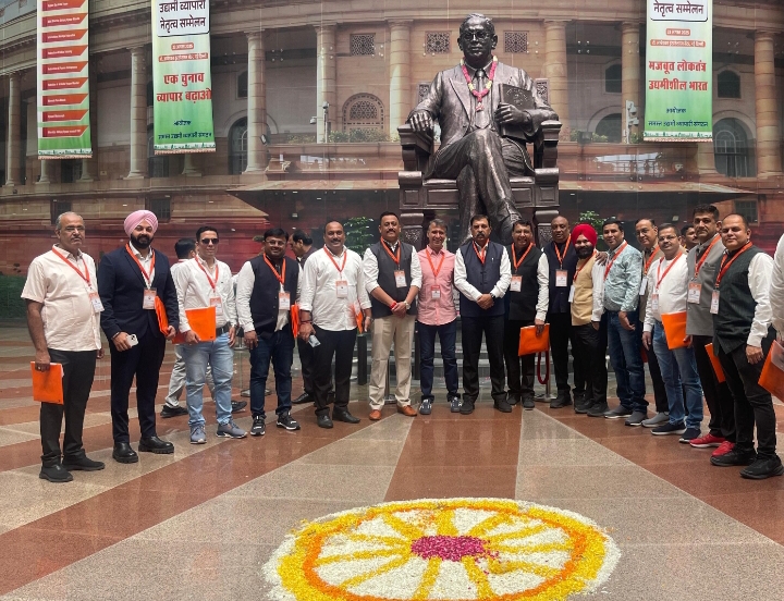 एक राष्ट्र, एक चुनाव” एवं स्वदेशी अभियान पर छत्तीसगढ़ के व्यापारियों ने किया समर्थन …..अमर पारवानी के नेतृत्व में छत्तीसगढ़ के विभिन जिलो से व्यापारी प्रतिनिधि मंडल ने दिल्ली सम्मेलन में दर्ज कराई उपस्थिति