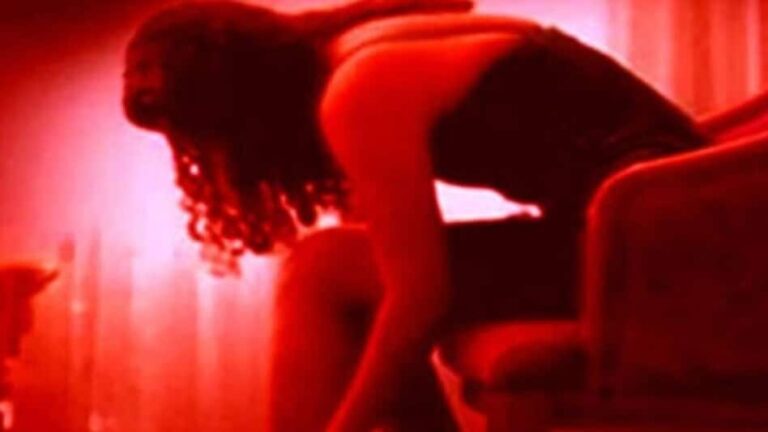 sex racket , ईशा होटल में पुलिस का छापा, कथित देह व्यापार रैकेट का भंडाफोड़