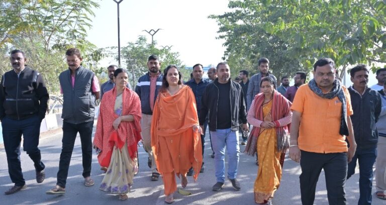 महापौर मीनल चौबे ने स्मार्ट सिटी अधिकारियों को महाराजबंध एसटीपी का कार्य शीघ्र पूर्ण करने दिए निर्देश