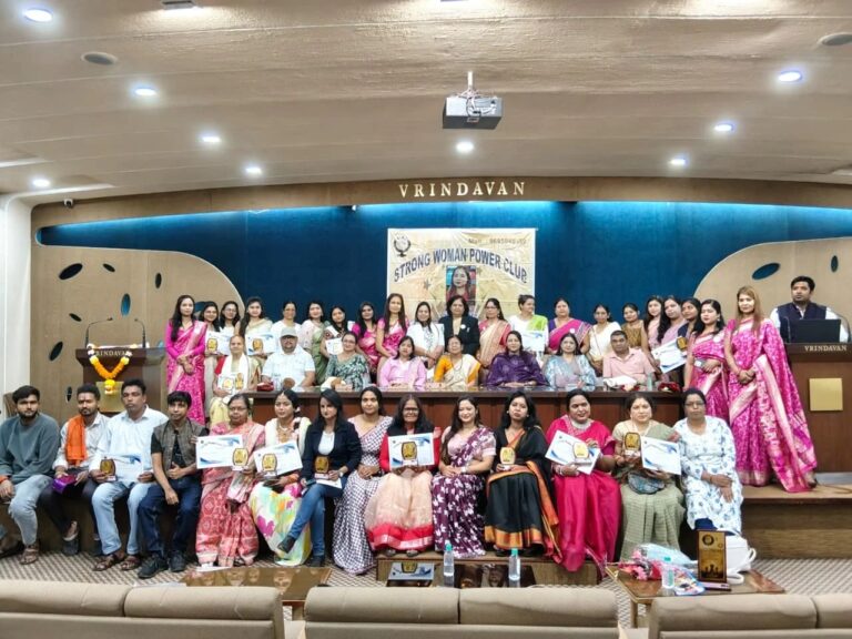 नारी सम्मान समारोह बना महिला शक्ति का प्रतीक, स्ट्रॉन्ग वुमन पावर क्लब ने मनाया एक वर्ष का सफल कार्यकाल