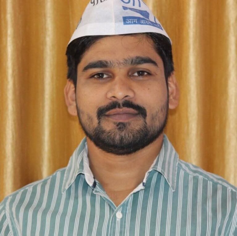 प्रदेश के 751 आत्मानंद स्कूलों में आर्थिक संकट के लिए सरकार जिम्मेदार -उत्तम जायसवाल