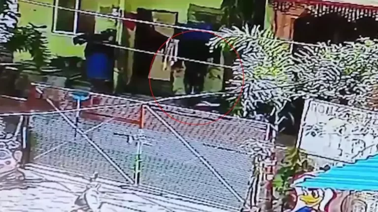 एकतरफा प्यार में पड़ोसी बना चोर: शादीशुदा महिला के अंडरगारमेंट चुराते युवक को पुलिस ने किया गिरफ्तार