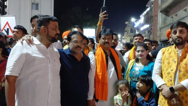 हिंदू नववर्ष पर रामराज परिवार की भव्य शोभायात्रा, समाजसेवी कुबेर राठी भी हुए शामिल