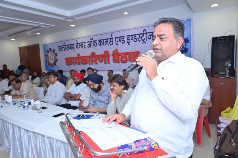 एम.एम.फनसिटी में चेम्बर कार्यकारिणी बैठक हुई संपन्न, बैठक में लिए गए महत्वपूर्ण निर्णय , नवीन चेम्बर भवन का नया रायपुर में जल्द होगा शिलान्यास