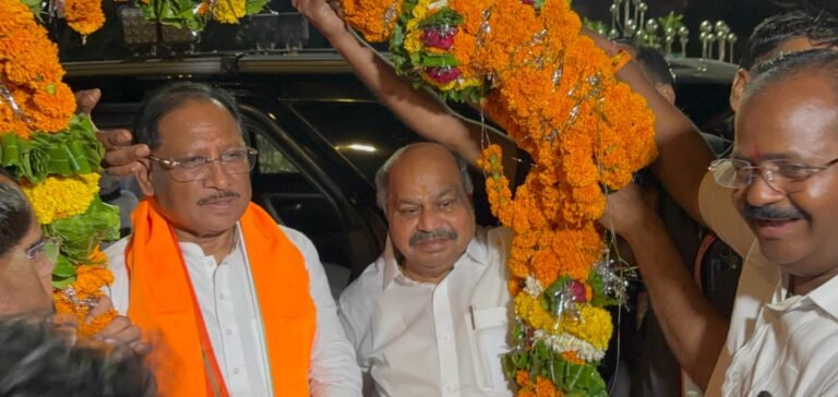 ऐतिहासिक जीत का जश्न: राष्ट्र निर्माण की दिशा में नई ऊर्जा — विधायक पुरंदर मिश्रा के नेतृत्व में उत्साहपूर्ण आयोजन