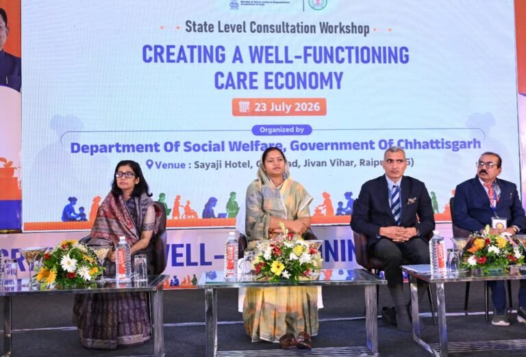 केयर इकोनॉमी विकसित छत्तीसगढ़ की आधारभूत आवश्यकता : मंत्री लक्ष्मी राजवाड़े