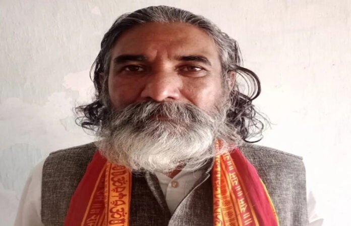 नींबू काटकर बारिश रोकने का भाजपा सांसद भोजराज नाग का दावा, कांग्रेस ने कसा तंज- शक्कर के कीमत भी कम करा देते