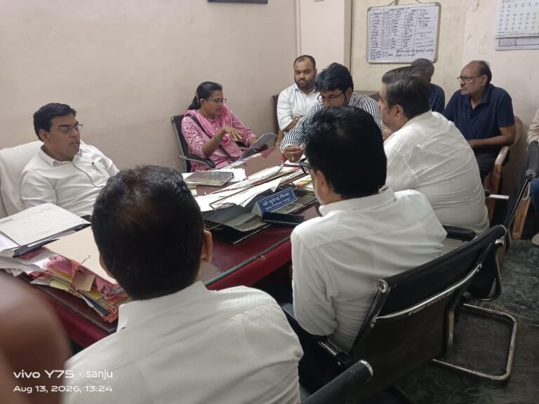 शक्कर व्यापारियों के साथ स्टॉक सीमा को लेकर प्रशासन एवं व्यापारियों की महत्वपूर्ण बैठक – CAIT