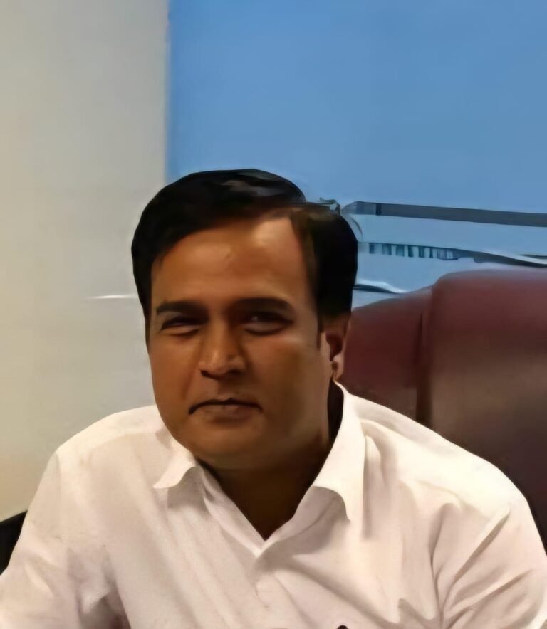 दो साल पहले भरी दुपहरी में बच्चों को आंदोलन की आग में झोंकने वाले बैज अब नैतिकता का ढोंग न रचें : ठोकने