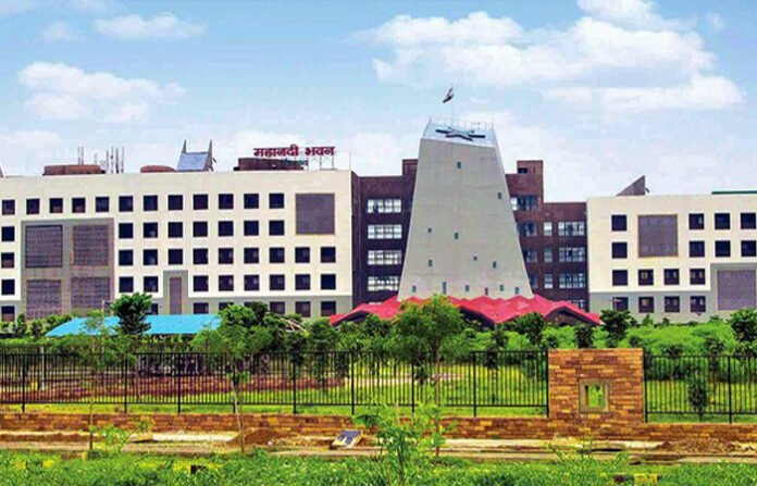 राज्य प्रशासनिक सेवा के 7 अधिकारियों का तबादला, CGPSC परीक्षा नियंत्रक का प्रभार भी बदला राज्य प्रशासनिक सेवा के 7 अधिकारियों का तबादला, CGPSC परीक्षा नियंत्रक का प्रभार भी बदला
