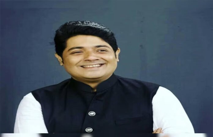 BREAKING: पूर्व महापौर एजाज ढेबर को मिली धमकी, 50 करोड़ की फिरौती मांगी, इस गैंग के नाम से आया कॉल BREAKING: पूर्व महापौर एजाज ढेबर को मिली धमकी, 50 करोड़ की फिरौती मांगी, इस गैंग के नाम से आया कॉल