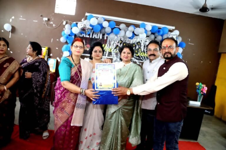शिक्षक दिवस समारोह में शामिल हुईं डॉ. ममता साहू एवं डॉ. वर्णिका शर्मा