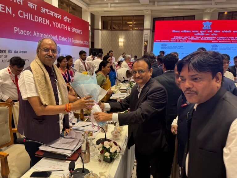 खेल प्रतिभाओं को तराशने CSR का 50% हिस्सा खेल अधोसंरचना पर खर्च हो : बृजमोहन अग्रवाल