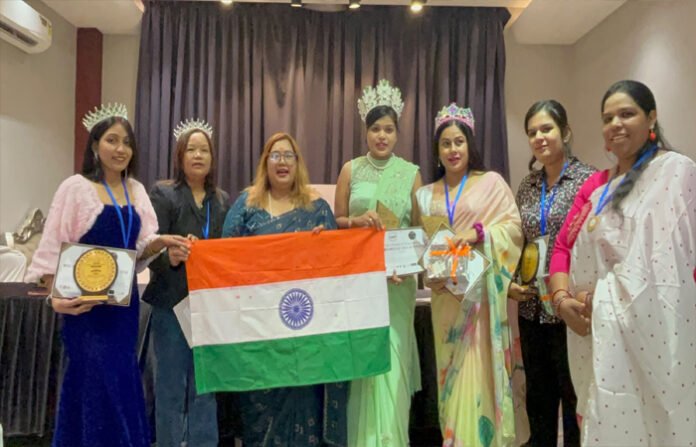 इंदौर में सजा ‘मिस एंड मिसेज इंडिया यूनिवर्स 2026’ का भव्य मंच, देशभर की प्रतिभाओं ने जीते खिताब इंदौर में सजा ‘मिस एंड मिसेज इंडिया यूनिवर्स 2026’ का भव्य मंच, देशभर की प्रतिभाओं ने जीते खिताब