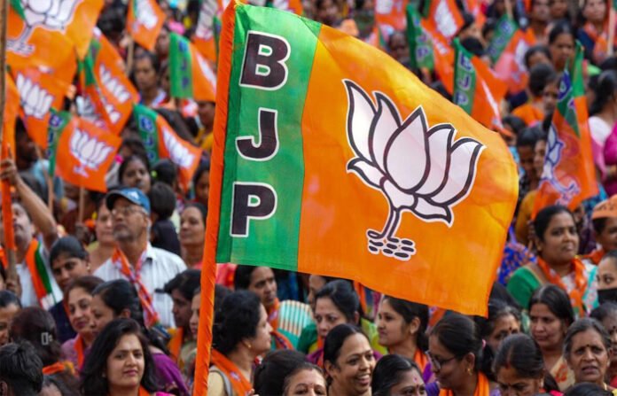 BJP ने जारी की प्रभारियों और सह प्रभारियों की लिस्ट, स्मृति ईरानी को छत्तीसगढ़ और हरीश द्विवेदी को बिहार की जिम्मेदारी BJP ने जारी की प्रभारियों और सह प्रभारियों की लिस्ट, स्मृति ईरानी को छत्तीसगढ़ और हरीश द्विवेदी को बिहार की जिम्मेदारी