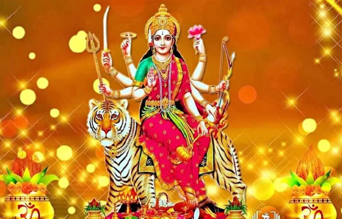 शारदीय नवरात्रि 2026: हाथी पर सवार होकर आएंगी मां दुर्गा, जानिए विदाई का वाहन और शुभ-अशुभ संकेत