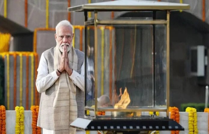 Gandhi Jayanti 2026: राजघाट पर बापू को नमन, PM मोदी-राष्ट्रपति मुर्मू समेत कई नेताओं ने दी श्रद्धांजलि