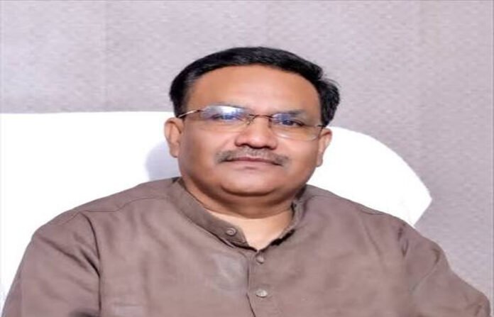 मुस्लिम युवाओं को गरबा में जाने लेनी होगी अनुमति: वक्फ बोर्ड बोला-तिलक लगाएं, मूर्ति पूजा करें...
