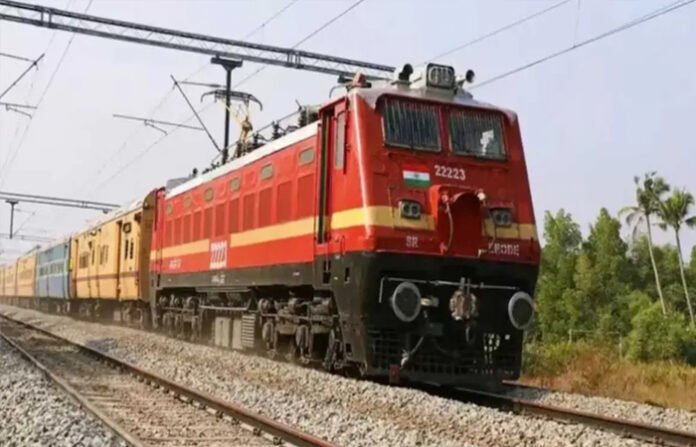 छत्तीसगढ़ के रेल यात्रियों को बड़ी सौगात: रायपुर से कुरुद और रावघाट के लिए 3 नई मेमू ट्रेनों को मिली मंजूरी