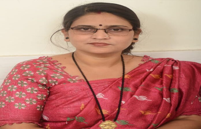 निवेश के नाम पर मुख्यमंत्री, अधिकारी जनता के धन विदेश यात्रा में फूंक रहे - कांग्रेस