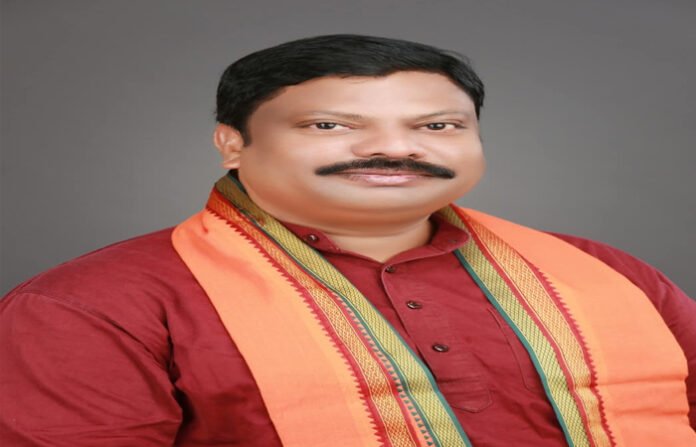 मुख्यमंत्री विष्णुदेव साय के नेतृत्व में के नेतृत्व में छत्तीसगढ़ की विकास यात्रा को नई उड़ान: विकास मरकाम